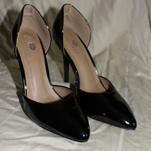 Black Faux Patent Leather Stilettos 4 In Heels Size 7 1/2